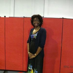 Meet your Posher, Vivian